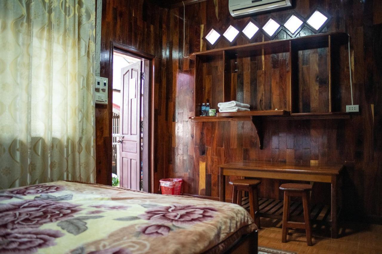 Song Lao Guesthouse Thakhek Εξωτερικό φωτογραφία